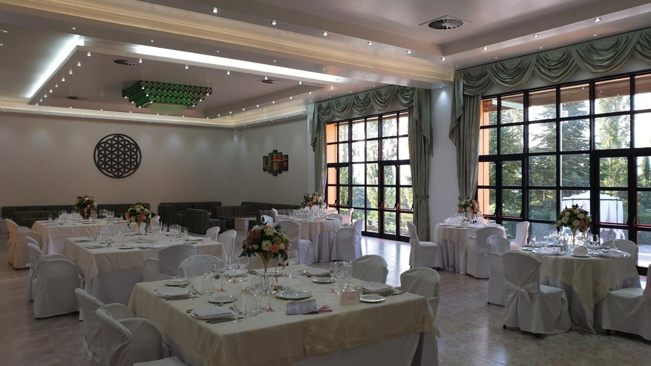 Palahotel Vallenoce Decollatura Extérieur photo