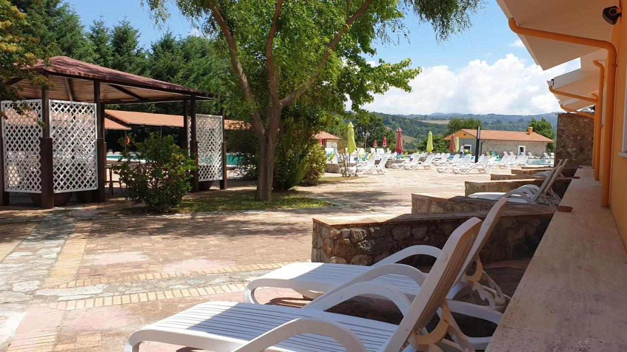 Palahotel Vallenoce Decollatura Extérieur photo